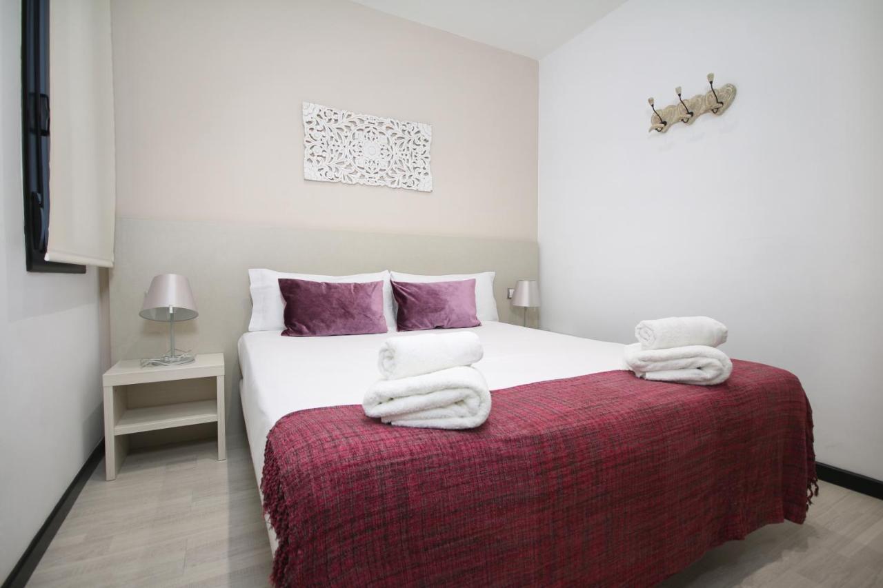 Suite Place Barcelona Corsega ภายนอก รูปภาพ