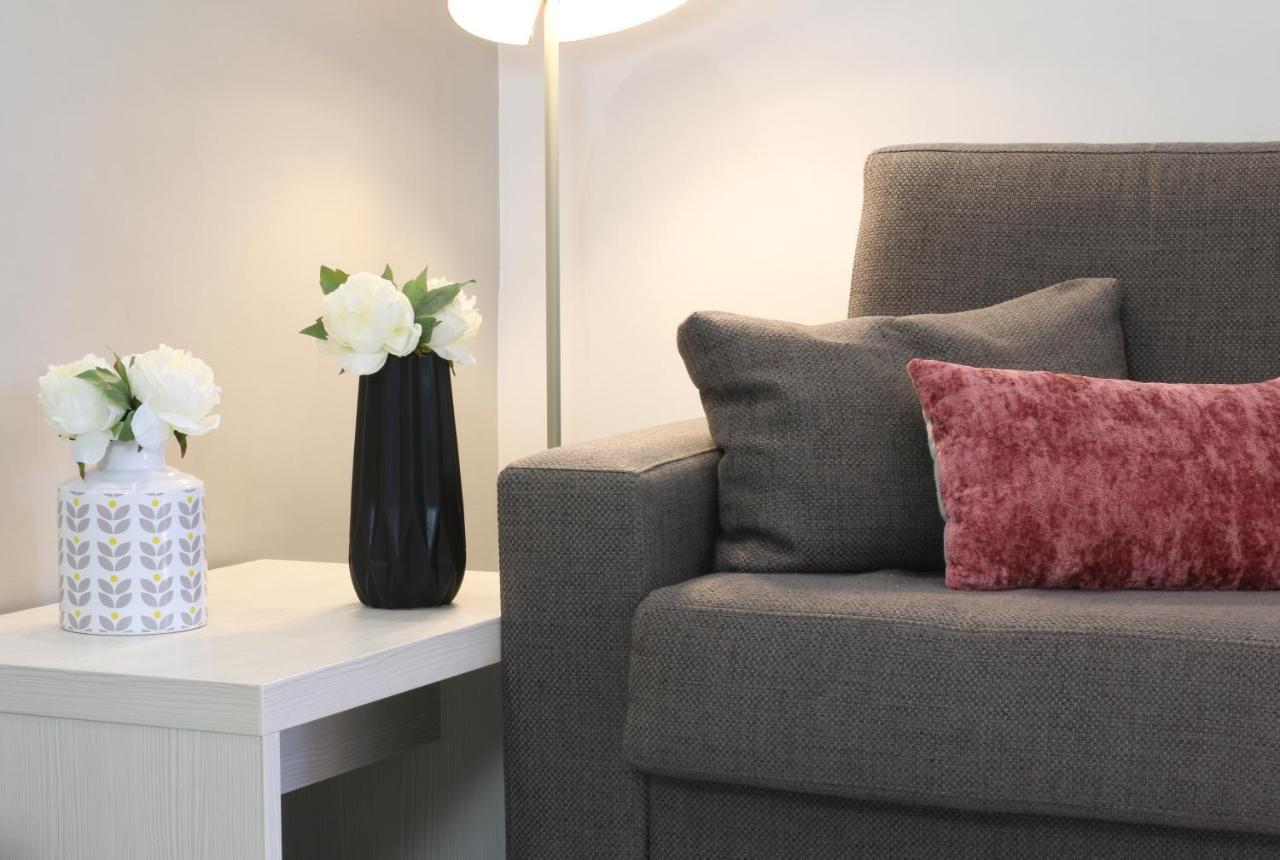 Suite Place Barcelona Corsega ภายนอก รูปภาพ