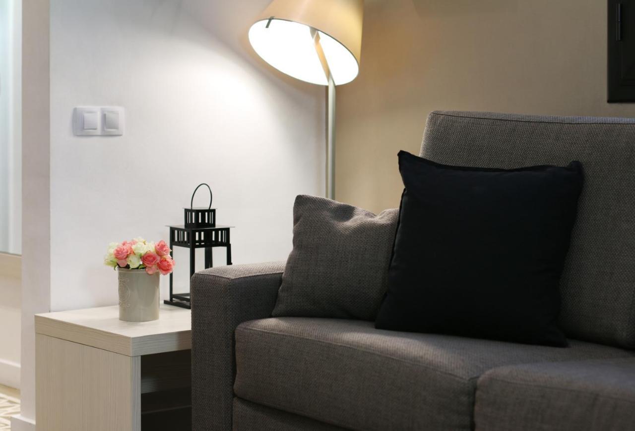 Suite Place Barcelona Corsega ภายนอก รูปภาพ